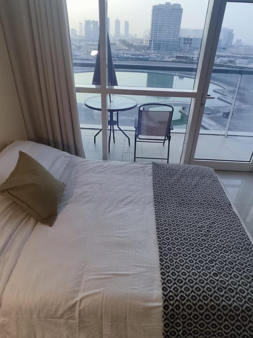 Studio In The Heart Of Sports City -Great View & Amenities! دبي المظهر الخارجي الصورة